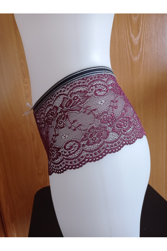 Culote Alto Color Bourdeos de Encaje
